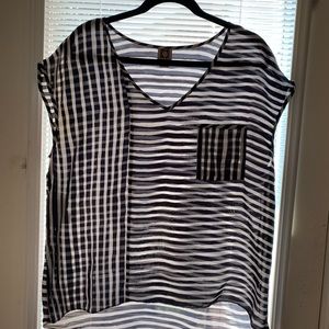 Anne Kline Black & White Striped Blouse
